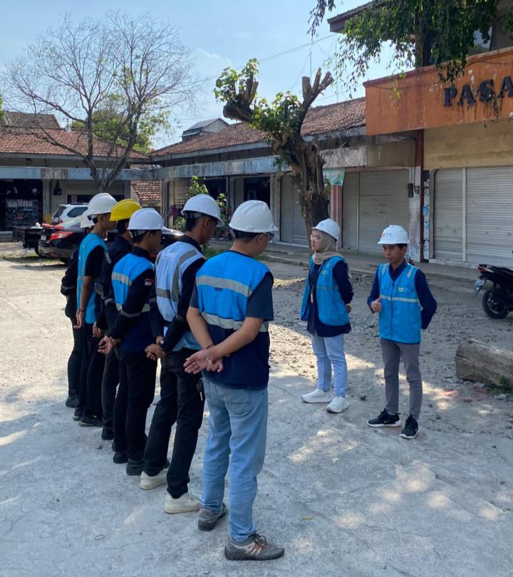 Kolaborasi PLN Icon Plus Jatim dan ULP Kediri Kota, Wujudkan Penataan Infrastruktur Telekomunikasi yang Aman dan Handal