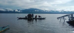 Dengan Semangat Kemerdekaan, PLN Tuntaskan Elektrifikasi di Kecamatan Lindu Sulteng, 607 KK Kini Nikmati Listrik Andal 24 Jam Nonstop