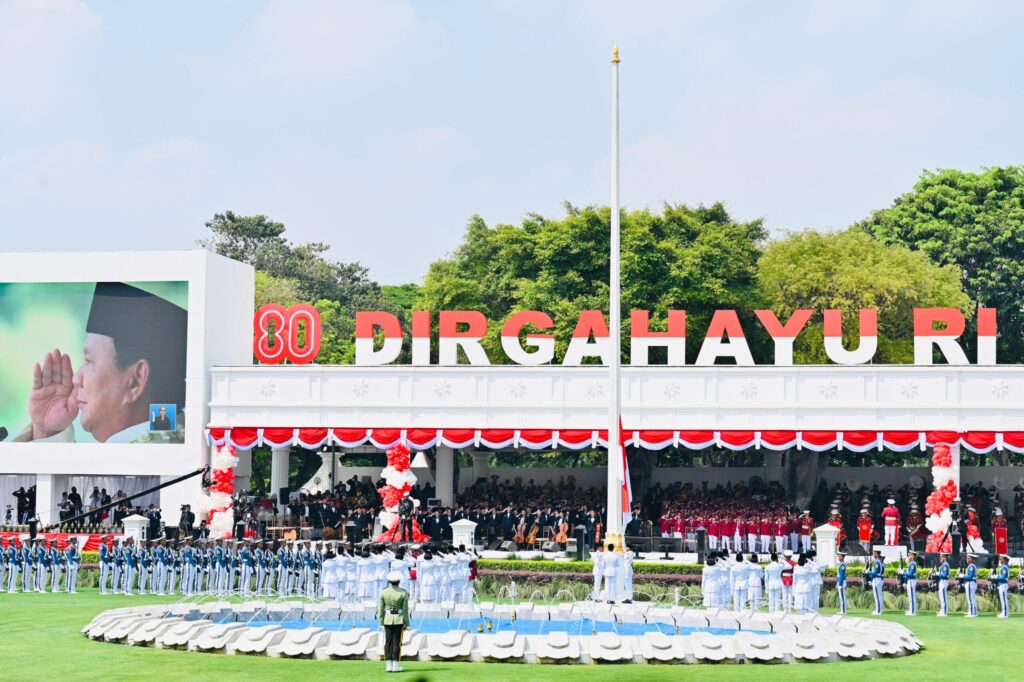 Hari Pelanggan Nasional, Rangkaian Peringatan HUT RI Berlangsung Khidmat dan Meriah Pasokan Listrik PLN Andal