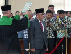 Pemkab Bojonegoro Punya Sekda Definitif: Edi Susanto Resmi Dilantik, Bupati Harap Kinerja ASN Makin Solid dan Profesional