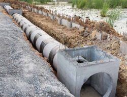 Dari Suara Keras Ke Diam: Reaksi Ketua HKB Atas Proyek Drainase Yang Berjalan Kembali