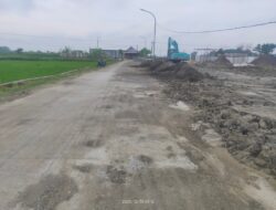Abaikan Keselamatan Publik, Pembersihan Lumpur di Proyek PT Jaya Etika Beton Dipertanyakan