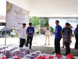 Polres Bojonegoro Salurkan 22 Sapi dan 40 Kambing Kurban pada Idul Adha 1447 H