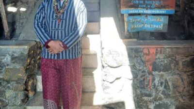 Malam 1 Suro di Gunung Lawu, LSM Angling Dharmo Pemimpin Ritual Kirim Doa di Hargo Dalem