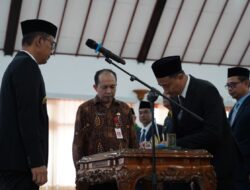 ​Bupati Lantik Pengurus Dewan Pendidikan Bojonegoro 2026–2030, Soroti 4.500 Anak Putus Sekolah