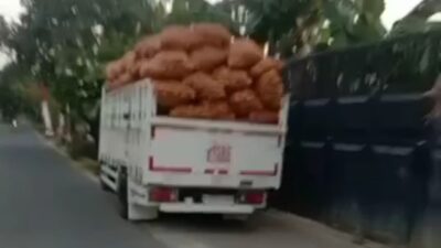 Truk Hibah KDMP Desa Sumbangtimun Diduga Sering Dipakai untuk Bisnis Pribadi